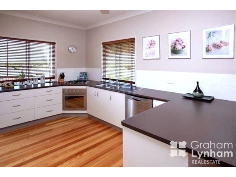 2 Blue Gum Place, Douglas QLD 4814