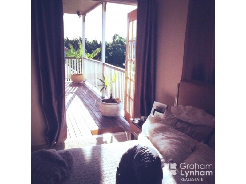 2 Blue Gum Place, Douglas QLD 4814