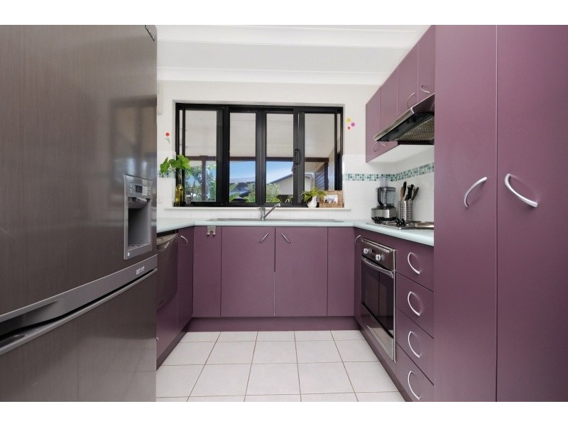 10 Buller Close, Mount Louisa QLD 4814