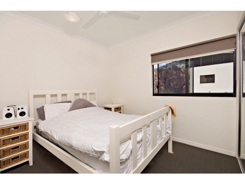 124/330 Sturt Street, Townsville City QLD 4810