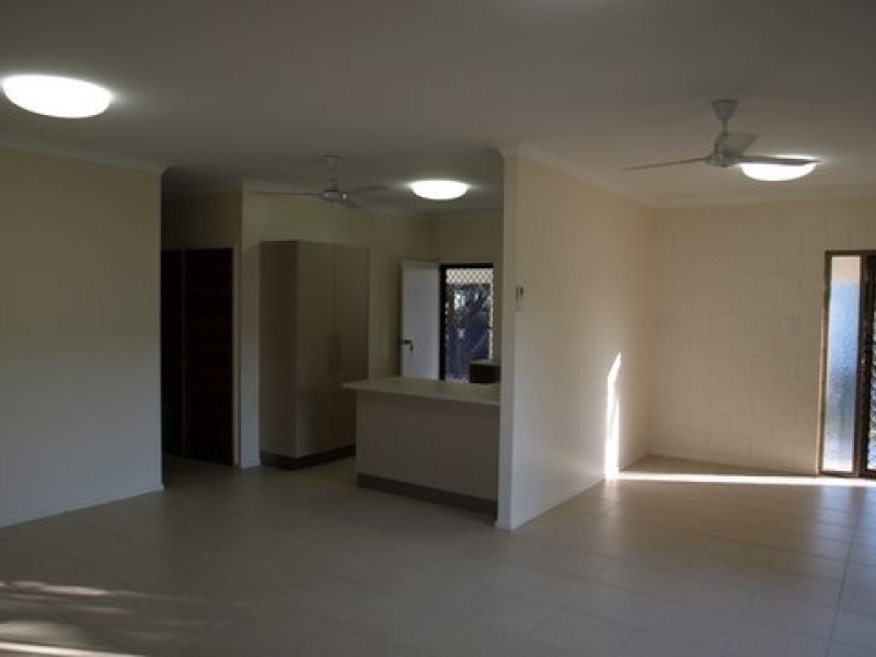 11 Carney Street, Cluden QLD 4811