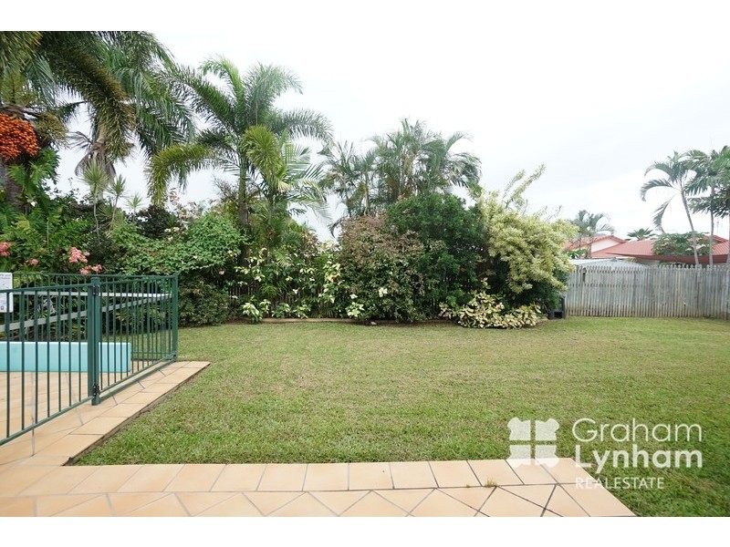 15 Chatsworth Crescent, Annandale QLD 4814