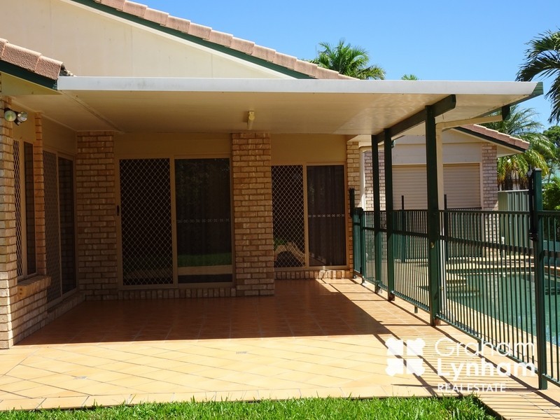 15 Chatsworth Crescent, Annandale QLD 4814