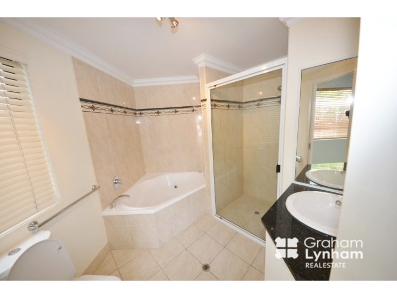 4/103 The Strand, North Ward QLD 4810