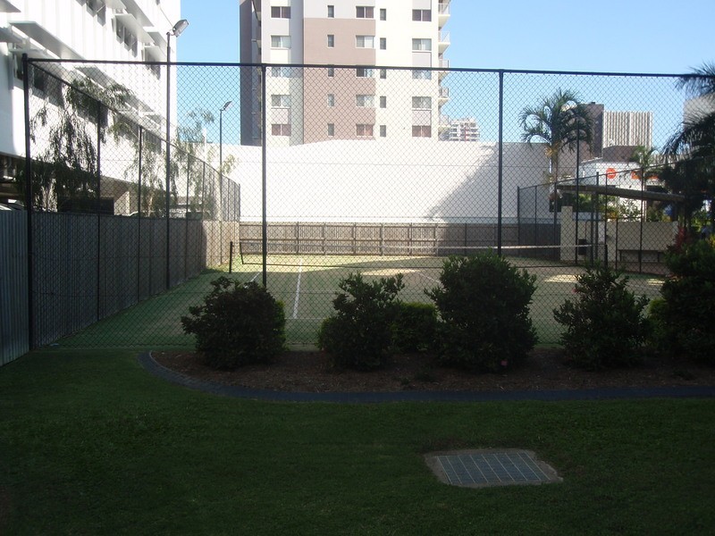 4/11 Stanley Street, Townsville City QLD 4810