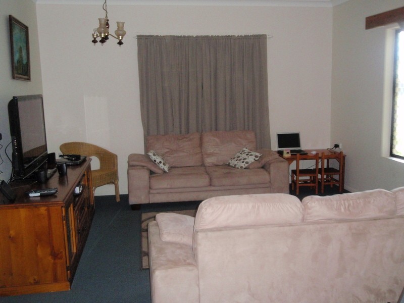 15 Bilberry Street, Kirwan QLD 4817