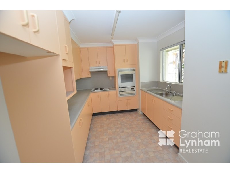 19 Hamish Avenue, Rasmussen QLD 4815