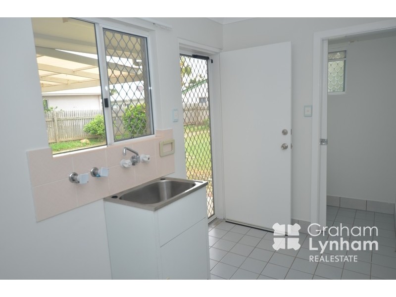 19 Hamish Avenue, Rasmussen QLD 4815