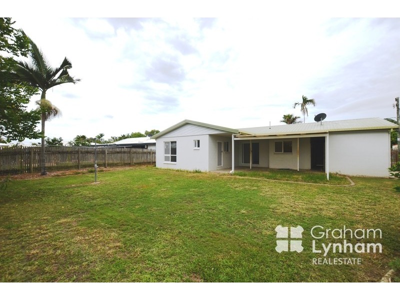 19 Hamish Avenue, Rasmussen QLD 4815