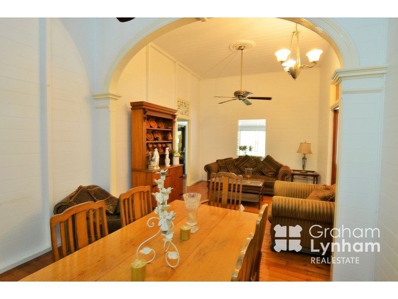 6 Morehead Street, South Townsville QLD 4810