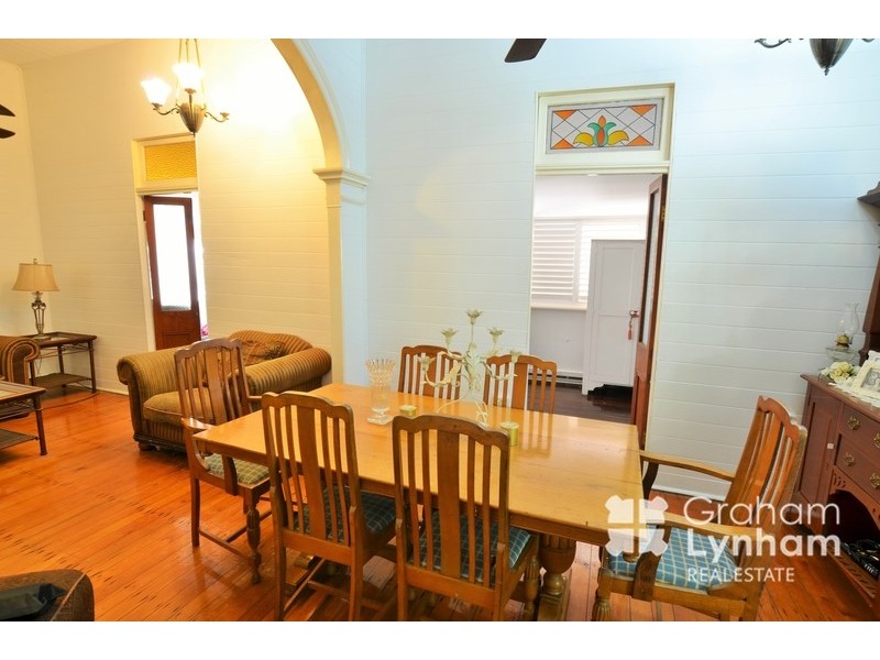 6 Morehead Street, South Townsville QLD 4810