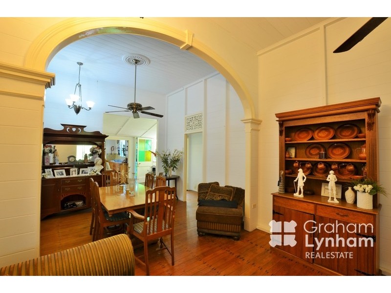 6 Morehead Street, South Townsville QLD 4810