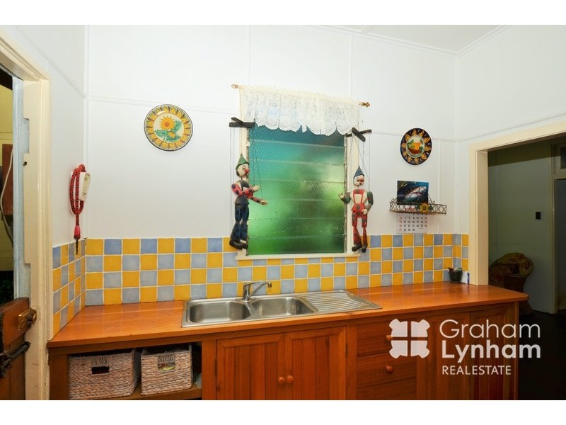 6 Morehead Street, South Townsville QLD 4810