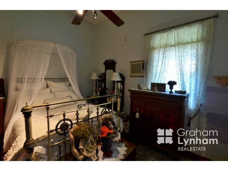 6 Morehead Street, South Townsville QLD 4810