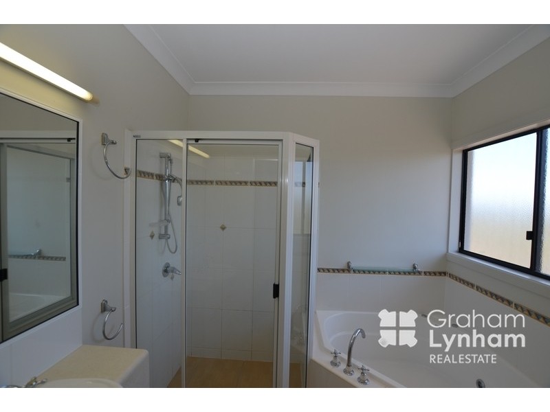 20 Mt Kulburn Drive, Jensen QLD 4818