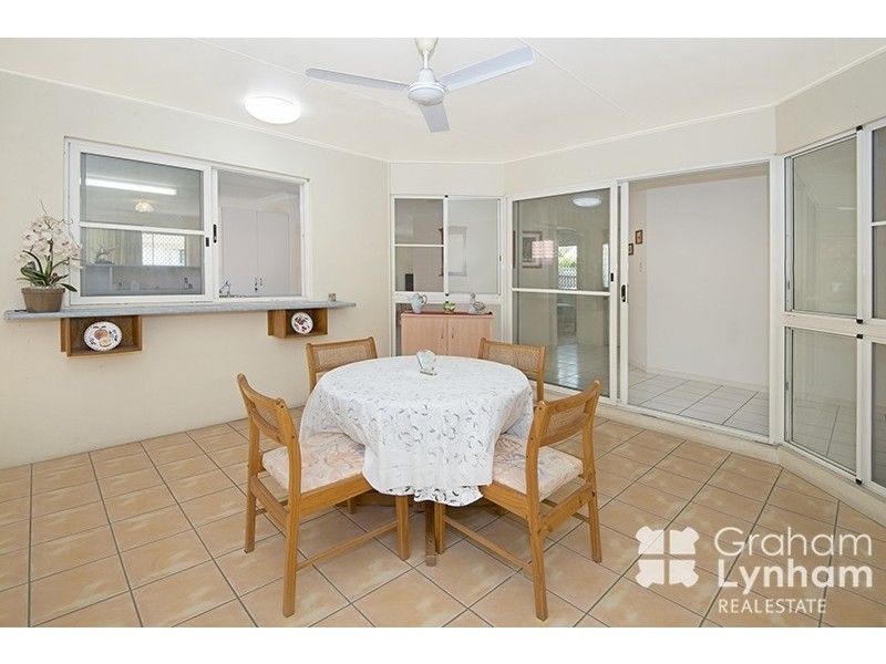 8 Columbia Way, Douglas QLD 4814