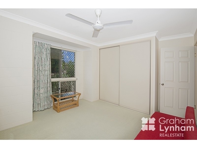 8 Columbia Way, Douglas QLD 4814