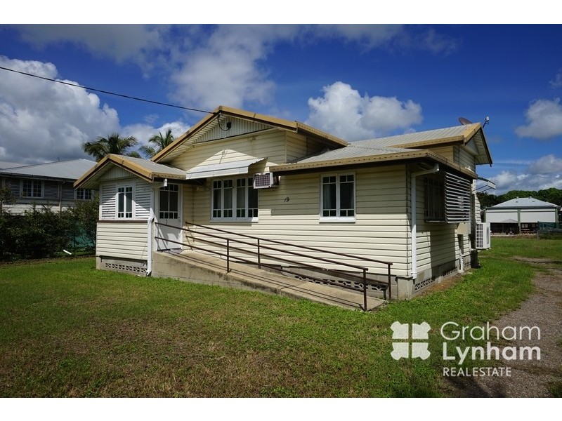 19 French Street, Pimlico QLD 4812