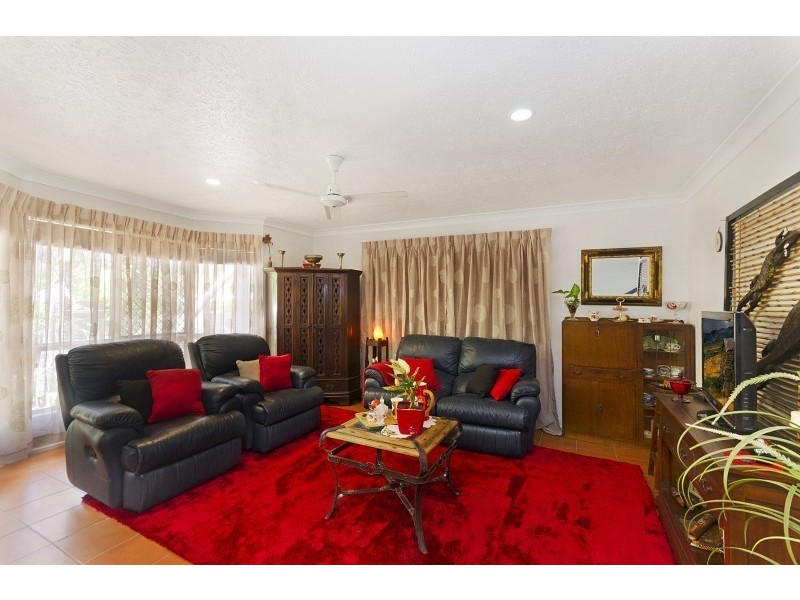 79 Marina Drive, Bushland Beach QLD 4818