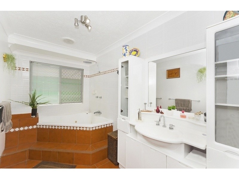 79 Marina Drive, Bushland Beach QLD 4818