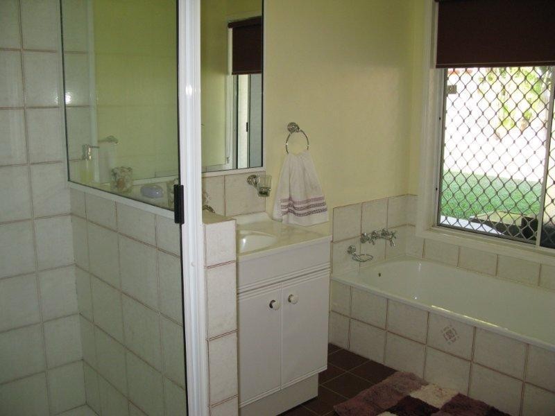 24 Wynberg Drive, Annandale QLD 4814