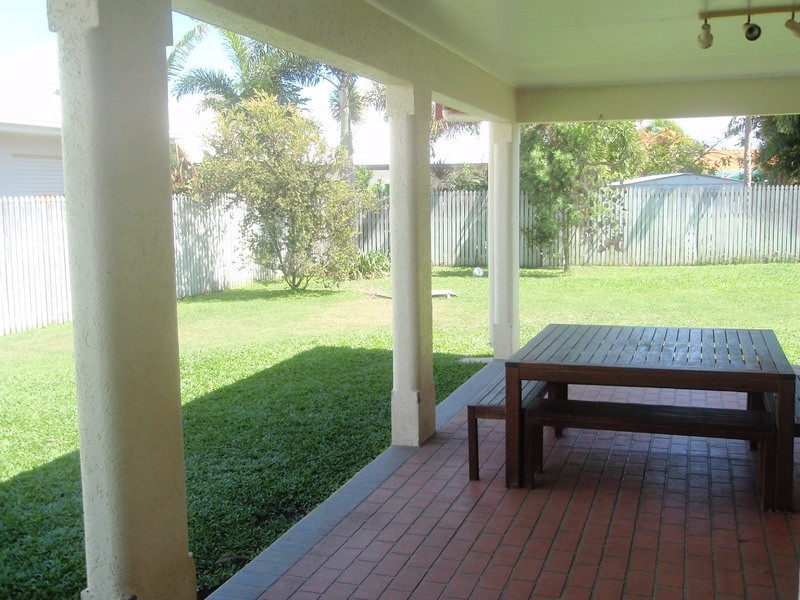 4 Sutherland Street, Annandale QLD 4814