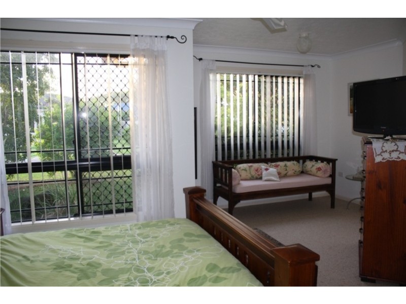 4 Sutherland Street, Annandale QLD 4814