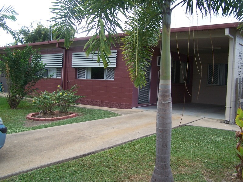 1/18 Mathiesen, Cranbrook QLD 4814