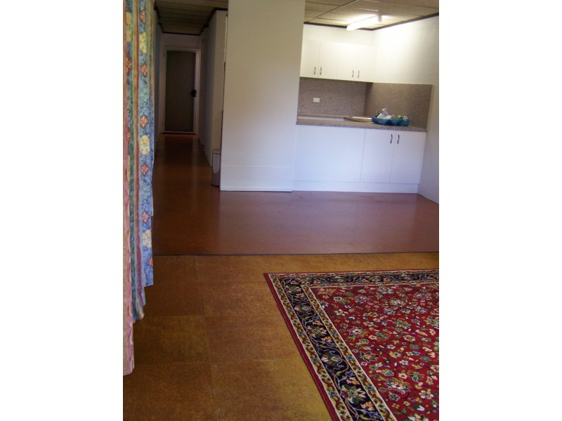 1/18 Mathiesen, Cranbrook QLD 4814