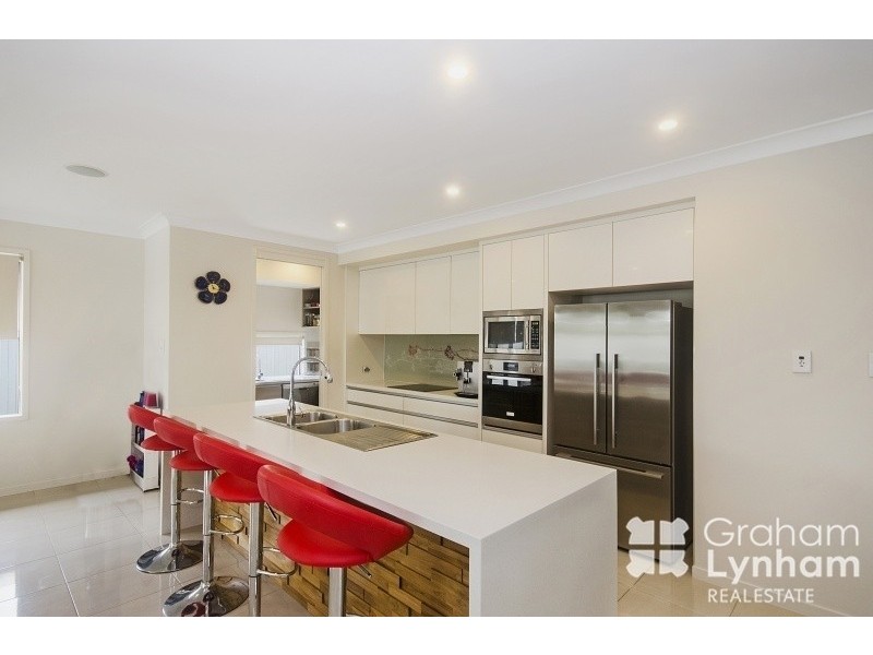 8 Saba Street, Burdell QLD 4818