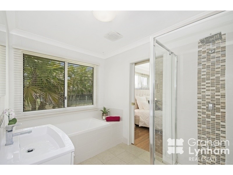 3 Baystone Court, Kelso QLD 4815