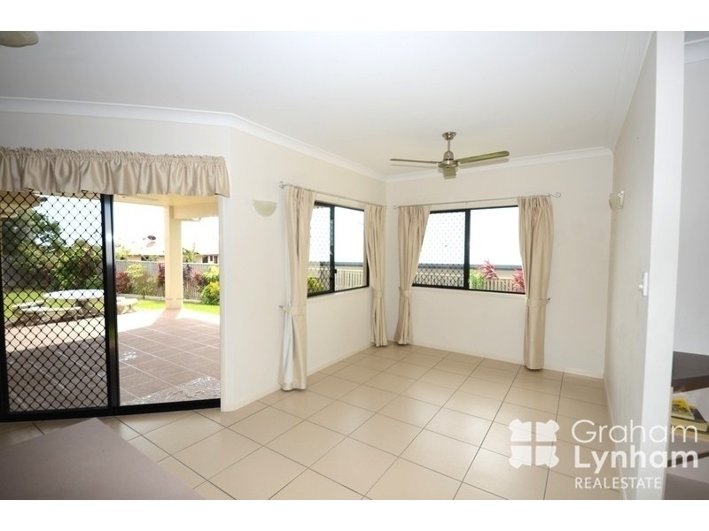 10  Baxendell Place, Bushland Beach QLD 4818