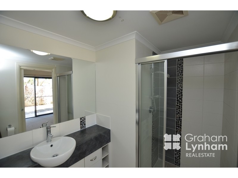 23/111-127 Bowen Road, Rosslea QLD 4812