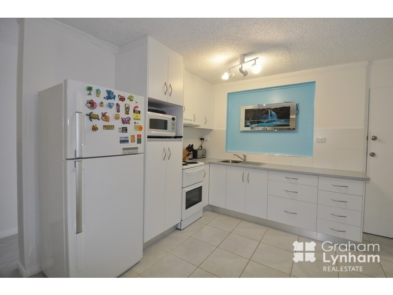 4/16 Ralston Street, West End QLD 4810