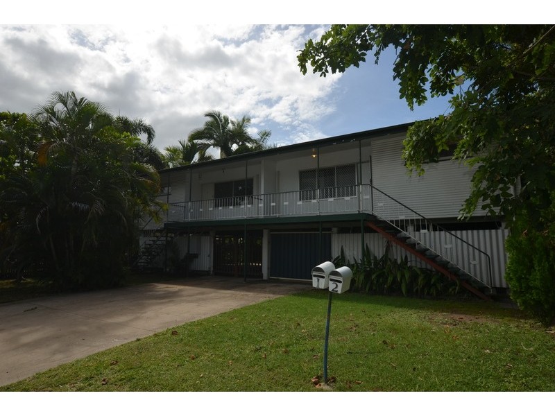 1/9 Roberts Street, Hermit Park QLD 4812