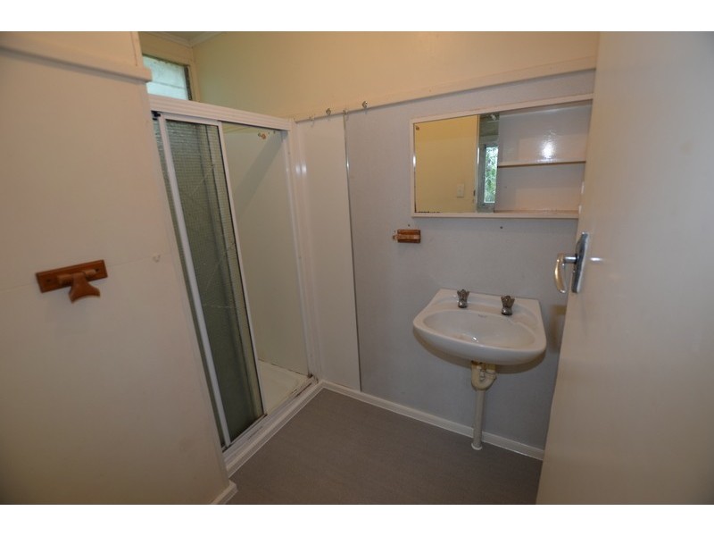 1/9 Roberts Street, Hermit Park QLD 4812