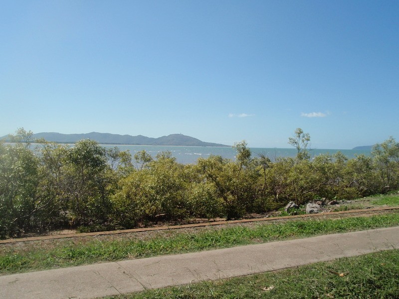 38 Rose Street, North Ward QLD 4810