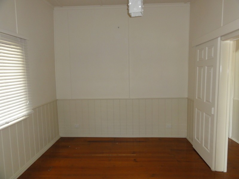 20 Ninth Avenue, Railway Estate QLD 4810