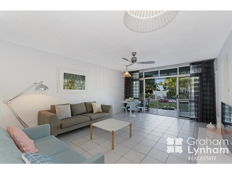 2 31-33 The Strand, North Ward QLD 4810