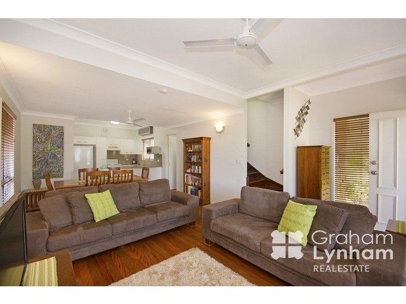1/48 Roberts Street, Hermit Park QLD 4812