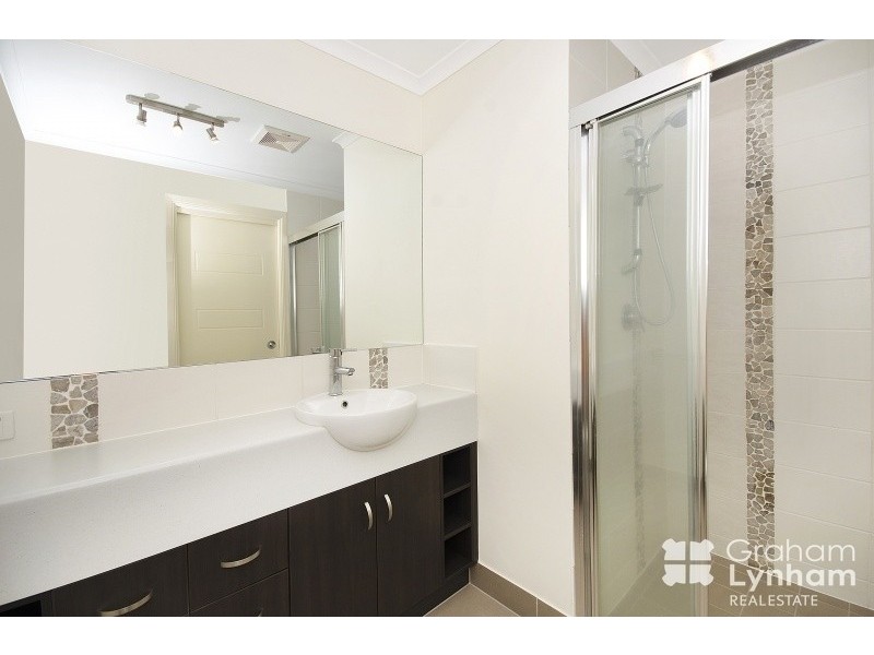 25/111 Bowen Road, Rosslea QLD 4812