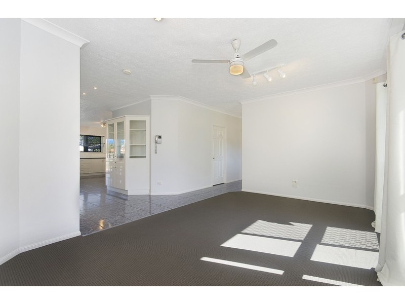 11 Avon Street, Kirwan QLD 4817