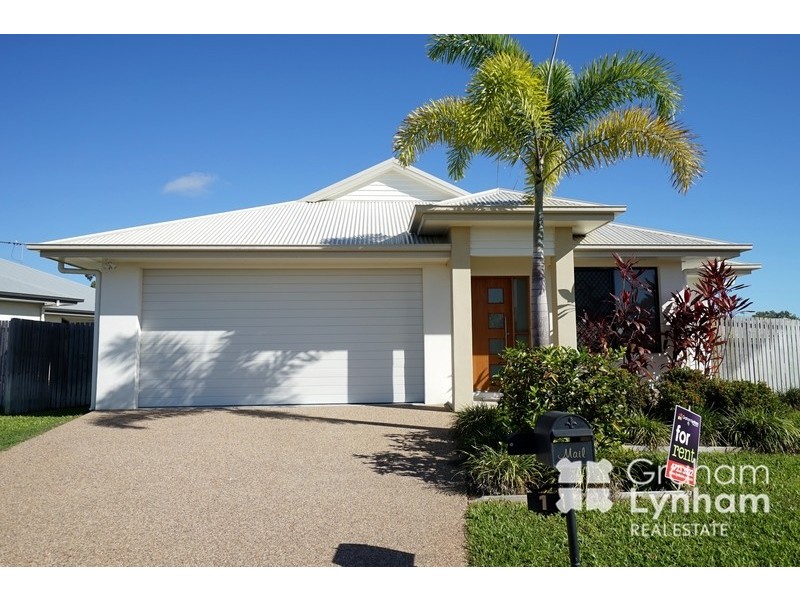 1 Lochern Way, Bushland Beach QLD 4818