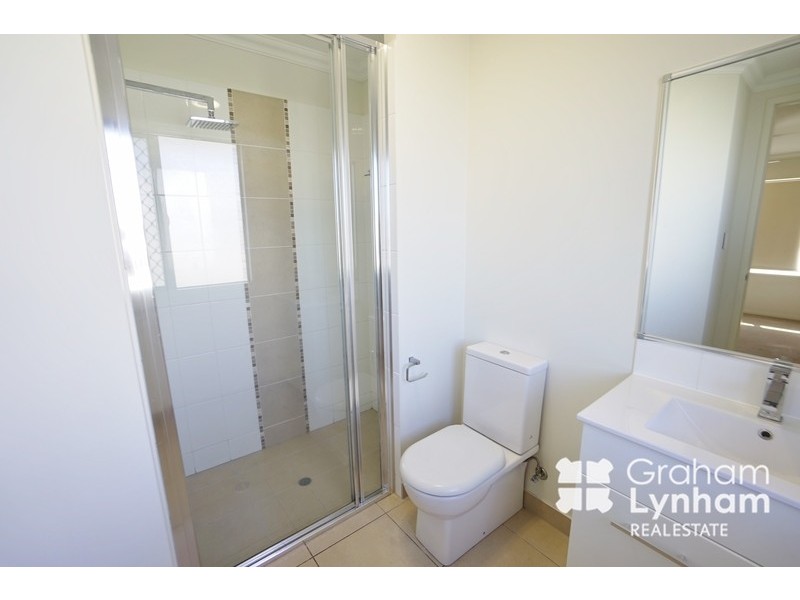 1 Lochern Way, Bushland Beach QLD 4818