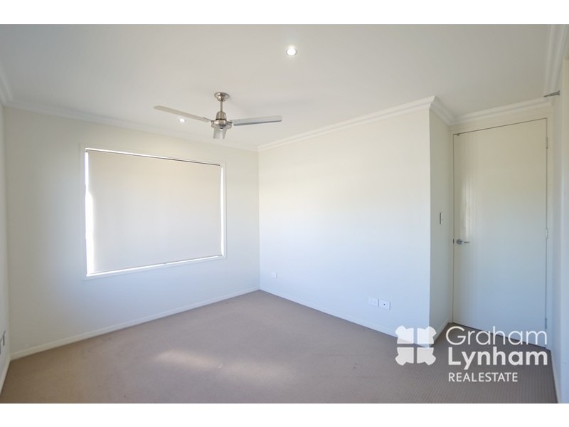 1 Lochern Way, Bushland Beach QLD 4818