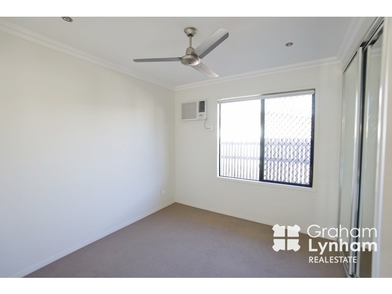 1 Lochern Way, Bushland Beach QLD 4818