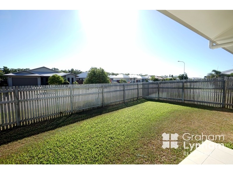 1 Lochern Way, Bushland Beach QLD 4818