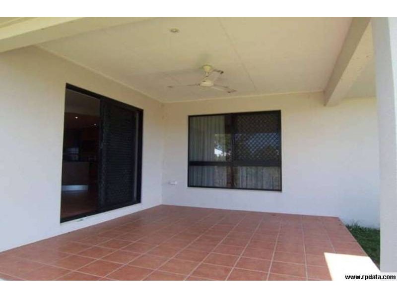 23 Minstrel Court, Bushland Beach QLD 4818