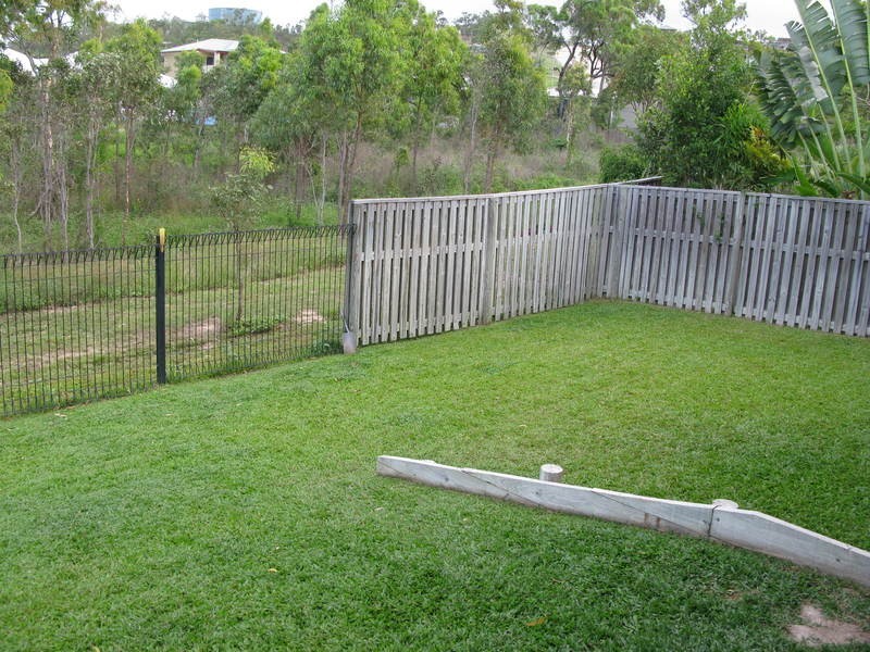 23 Minstrel Court, Bushland Beach QLD 4818