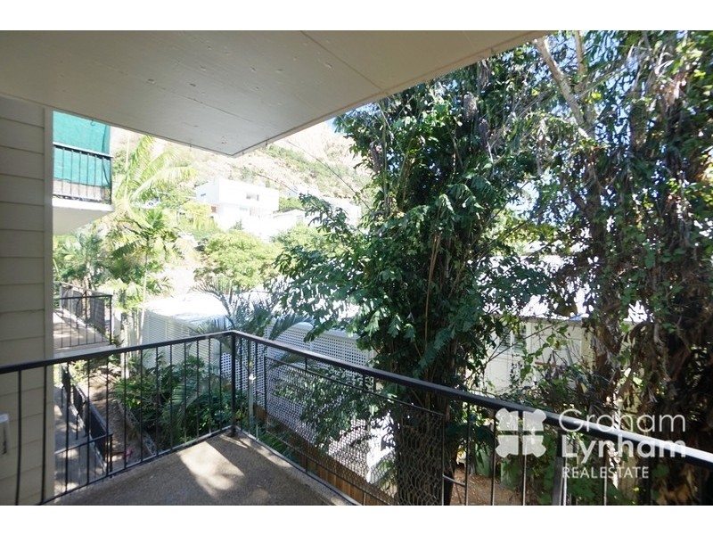 6/17 Stanton Terrace, North Ward QLD 4810